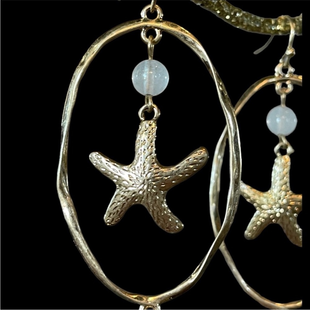 Oval Pearl Starfish Earrings - Picture 9 of 15
